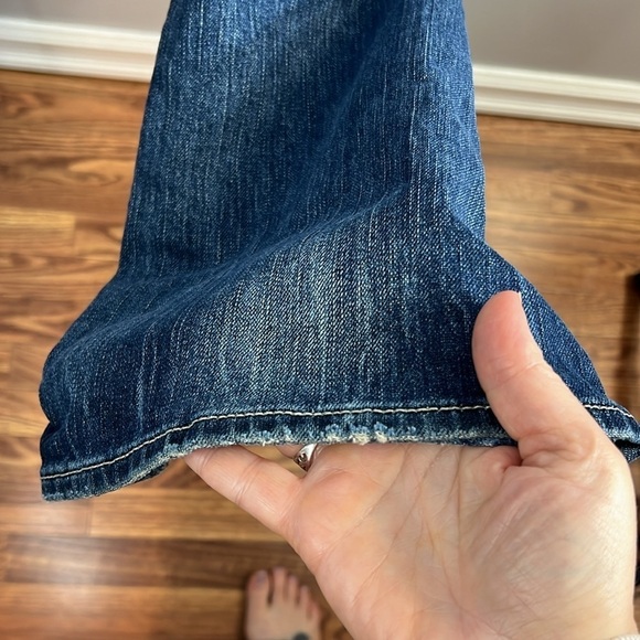 SILVER Aiko Distressed Jeans Size 31x33 Low Rise Bootcut - Picture 7 of 13